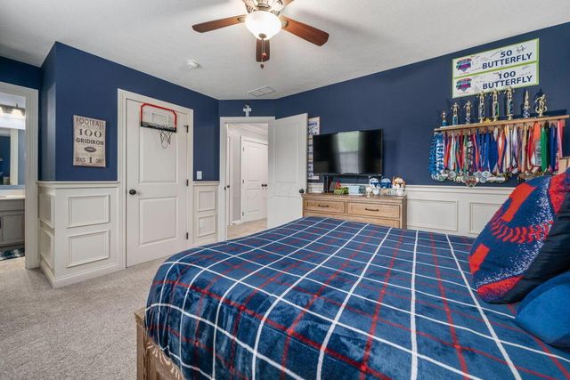 949 Elderberry Loop, Delaware, OH 43015