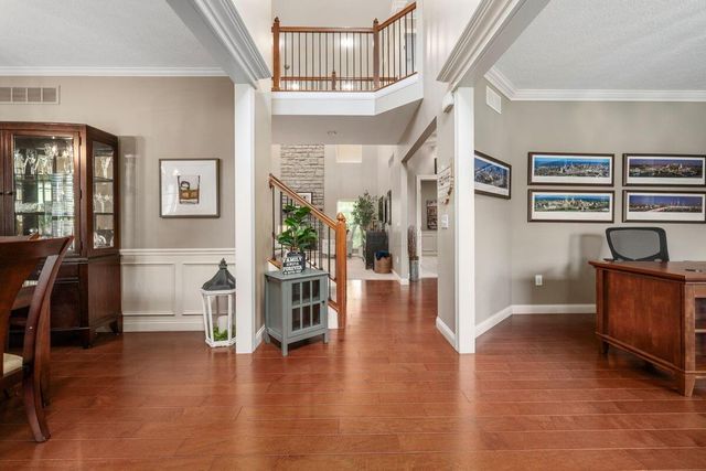 949 Elderberry Loop, Delaware, OH 43015