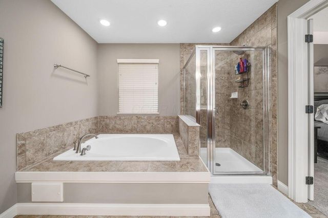 949 Elderberry Loop, Delaware, OH 43015