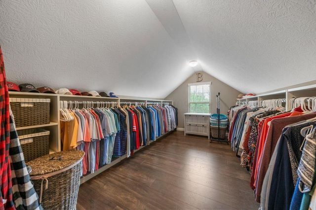 949 Elderberry Loop, Delaware, OH 43015