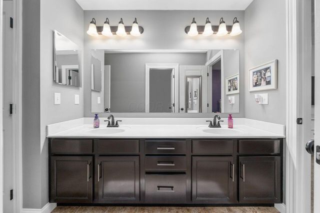 949 Elderberry Loop, Delaware, OH 43015