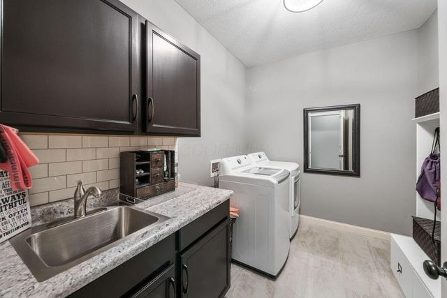 949 Elderberry Loop, Delaware, OH 43015