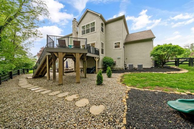 949 Elderberry Loop, Delaware, OH 43015