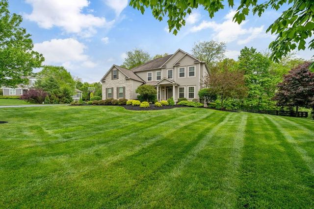 949 Elderberry Loop, Delaware, OH 43015