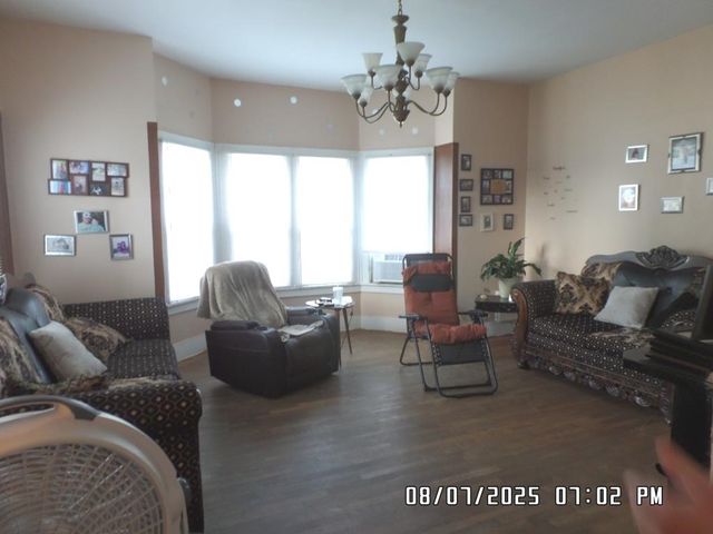 421 W Garfield Avenue, Elkhart, IN 46516