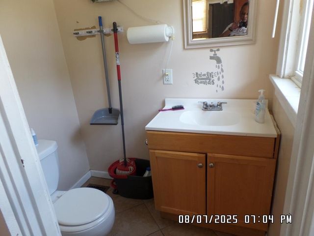 421 W Garfield Avenue, Elkhart, IN 46516