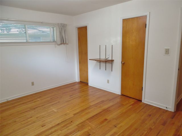 1206 Park Center Street, Benbrook, TX 76126