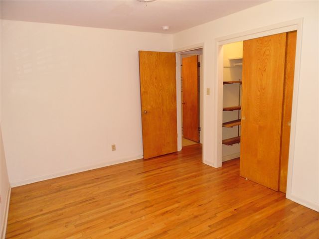 1206 Park Center Street, Benbrook, TX 76126