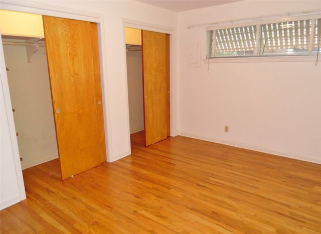 1206 Park Center Street, Benbrook, TX 76126