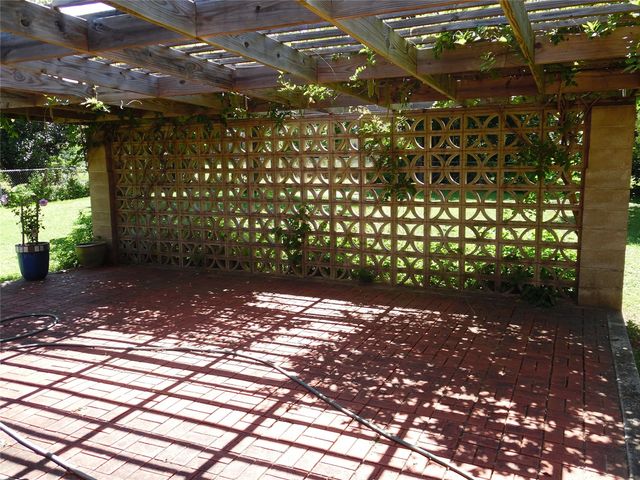 1206 Park Center Street, Benbrook, TX 76126