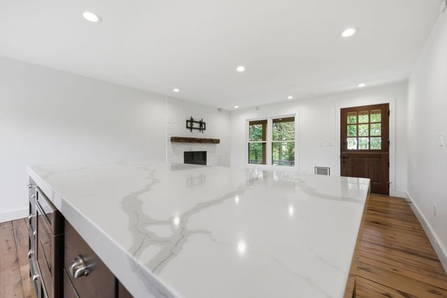 4988 Fords Mill Road, Versailles, KY 40383