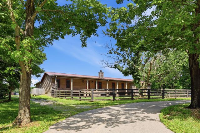 4988 Fords Mill Road, Versailles, KY 40383