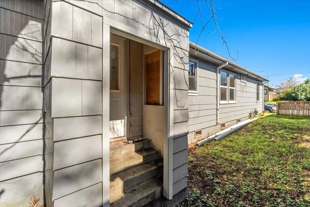 507 W Everding Street, Eureka, CA 95503
