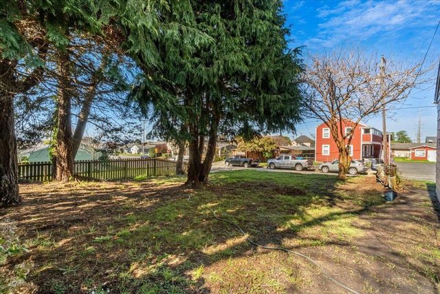 507 W Everding Street, Eureka, CA 95503