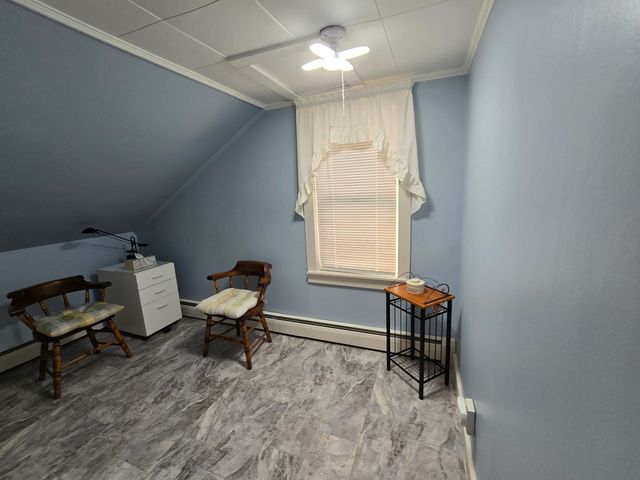 5 Hoffman St, Taunton, MA 02780