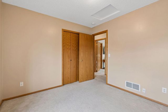 936 143rd Avenue NW, Andover, MN 55304