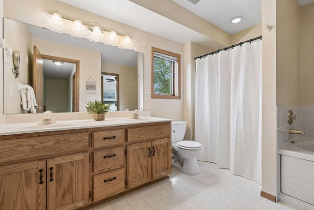 936 143rd Avenue NW, Andover, MN 55304
