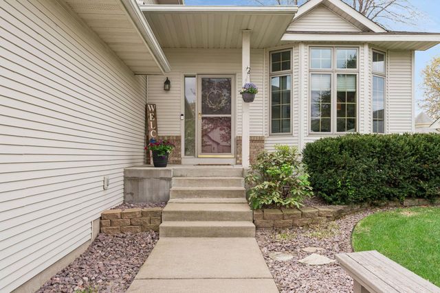 936 143rd Avenue NW, Andover, MN 55304