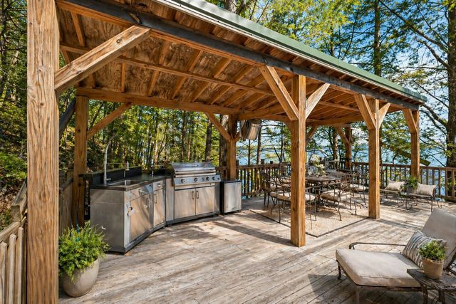 630 Rattlesnake Island, Alton, NH 03810