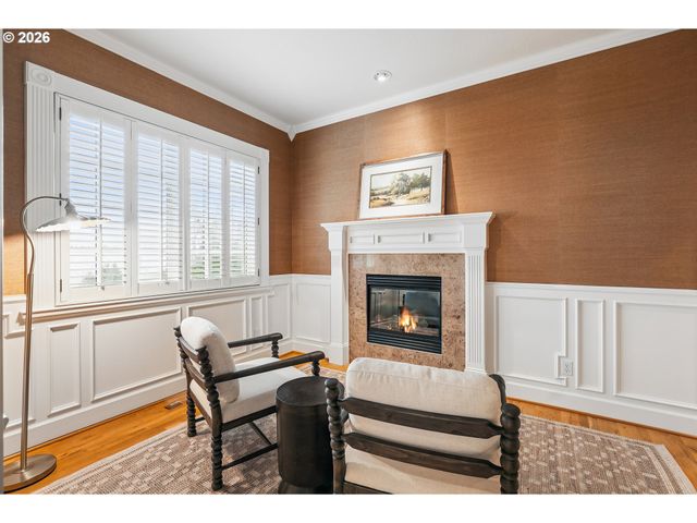 9228 Nw WILEY Ln, Portland, OR 97229