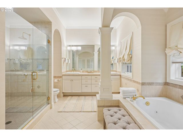 9228 Nw WILEY Ln, Portland, OR 97229