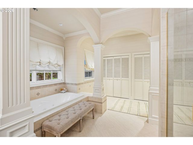 9228 Nw WILEY Ln, Portland, OR 97229