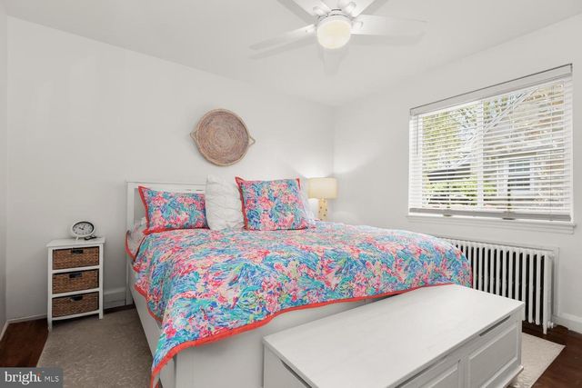 7902 OAKDALE AVE, Parkville, MD 21234