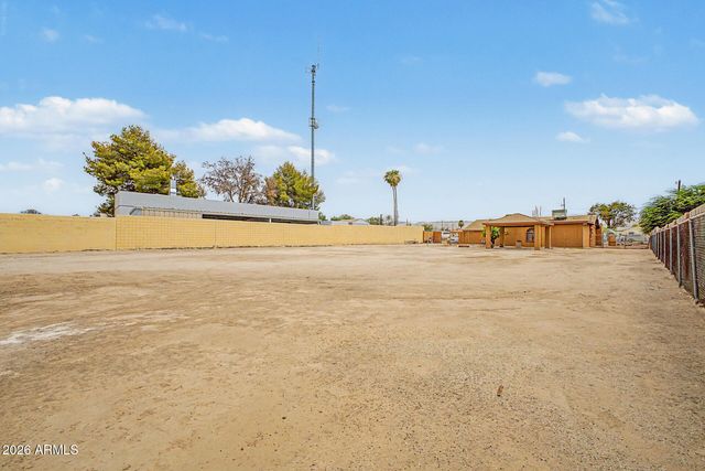502 W SOUTHERN Avenue, Phoenix, AZ 85041