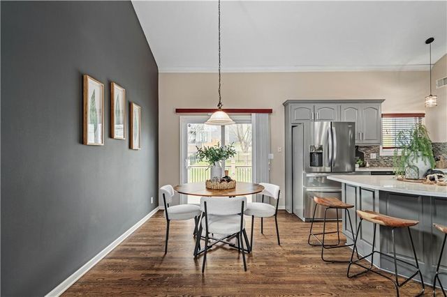 4420 GROVE Street, Shawnee, KS 66226