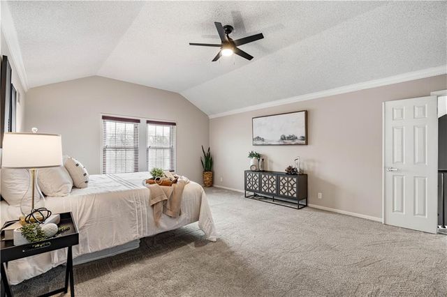 4420 GROVE Street, Shawnee, KS 66226