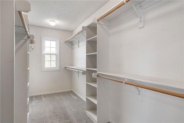 4420 GROVE Street, Shawnee, KS 66226