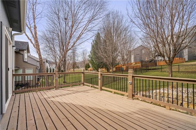 4420 GROVE Street, Shawnee, KS 66226