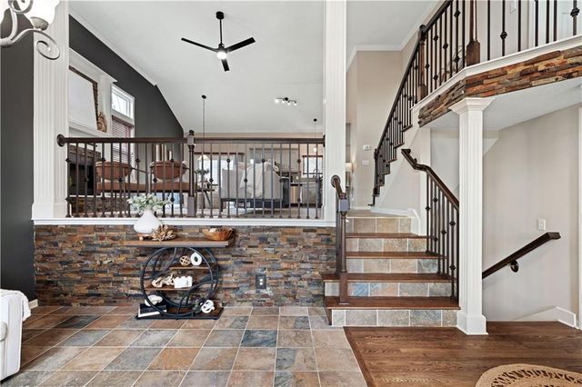 4420 GROVE Street, Shawnee, KS 66226