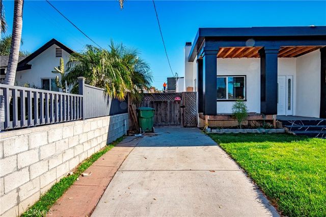 1262 N Lagoon, Wilmington, CA 90744