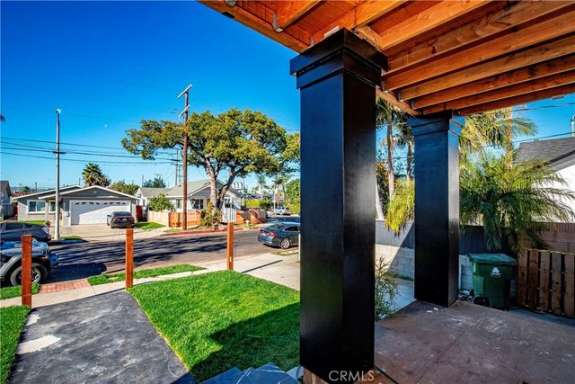 1262 N Lagoon, Wilmington, CA 90744
