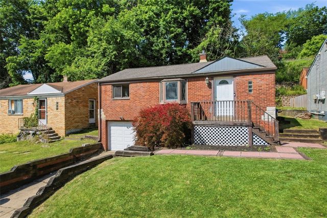 626 Perrilyn St, Brookline, PA 15226