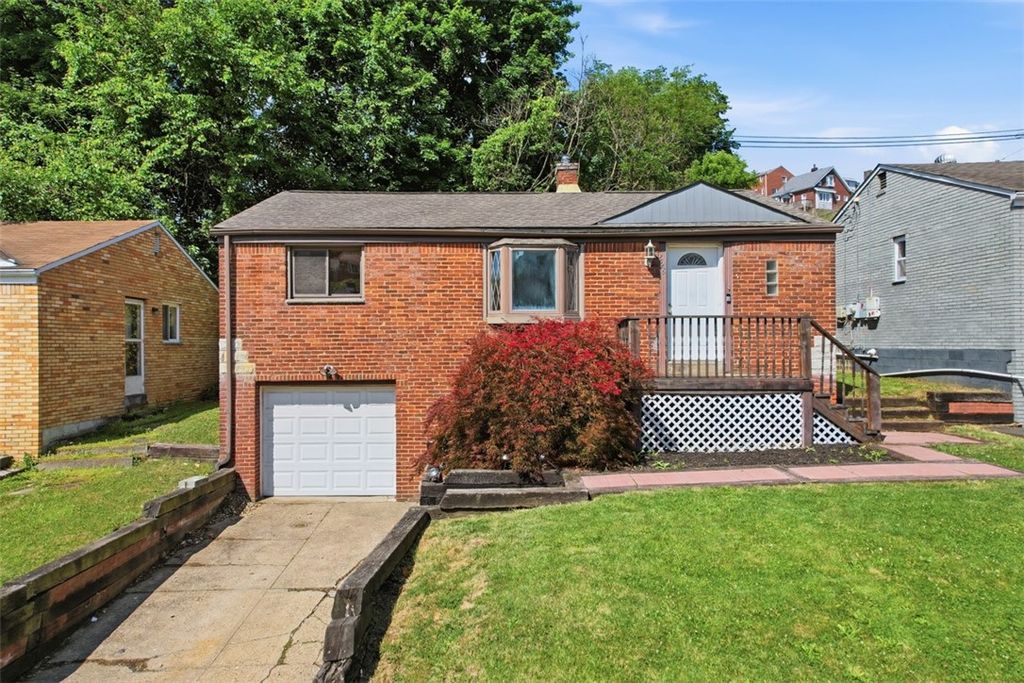 626 Perrilyn St, Brookline, PA 15226