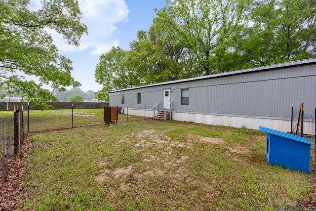 26800 Kelli Dr, Denham Springs, LA 70726