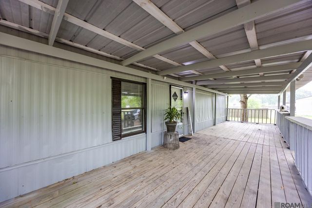 26800 Kelli Dr, Denham Springs, LA 70726