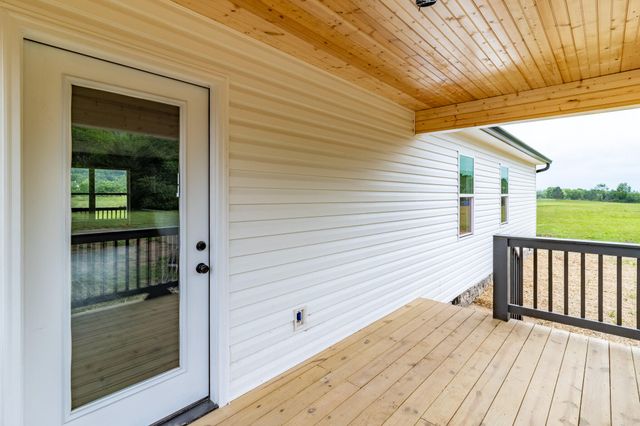 132 Galloway Airport Road, Dunlap, TN 37327