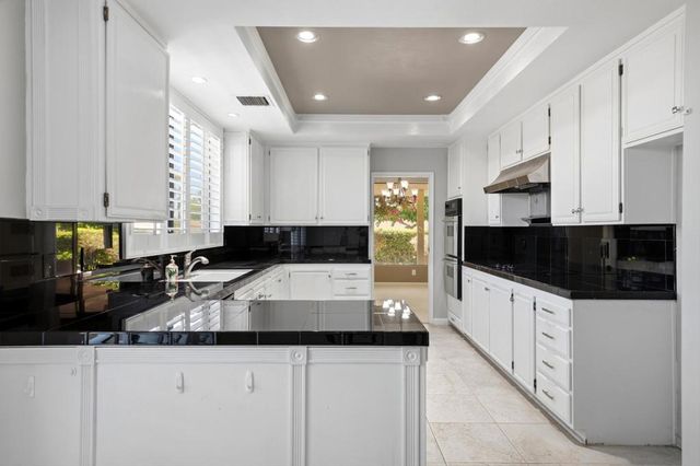 44844 Oro Grande Circle, Indian Wells, CA 92210