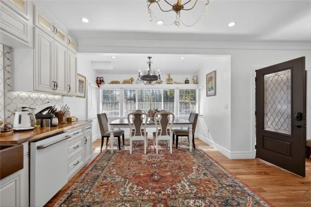 327 Vine, Glendale, CA 91204