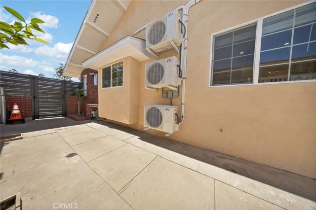 327 Vine, Glendale, CA 91204