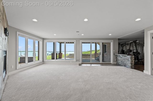 28195 Elba Drive, Grosse Ile Township, MI 48138
