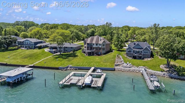 28195 Elba Drive, Grosse Ile Township, MI 48138