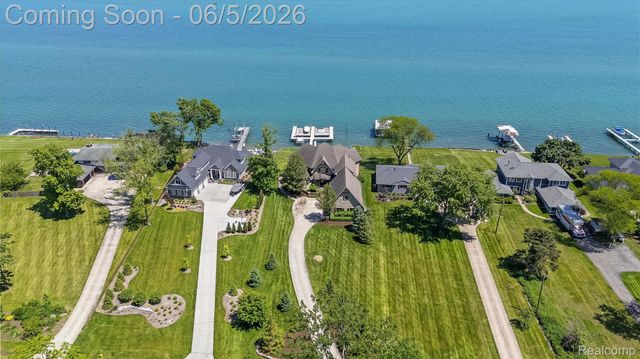28195 Elba Drive, Grosse Ile Township, MI 48138