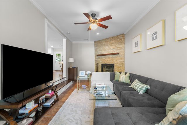 11621 Tuscany Way, Dallas, TX 75218