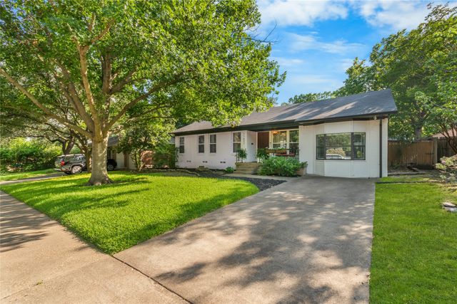 11621 Tuscany Way, Dallas, TX 75218