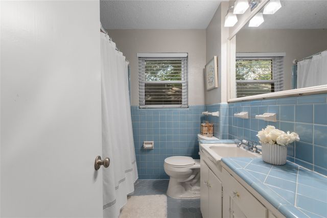 11621 Tuscany Way, Dallas, TX 75218