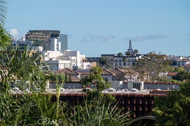 345 Pioneer 502, Glendale, CA 91203